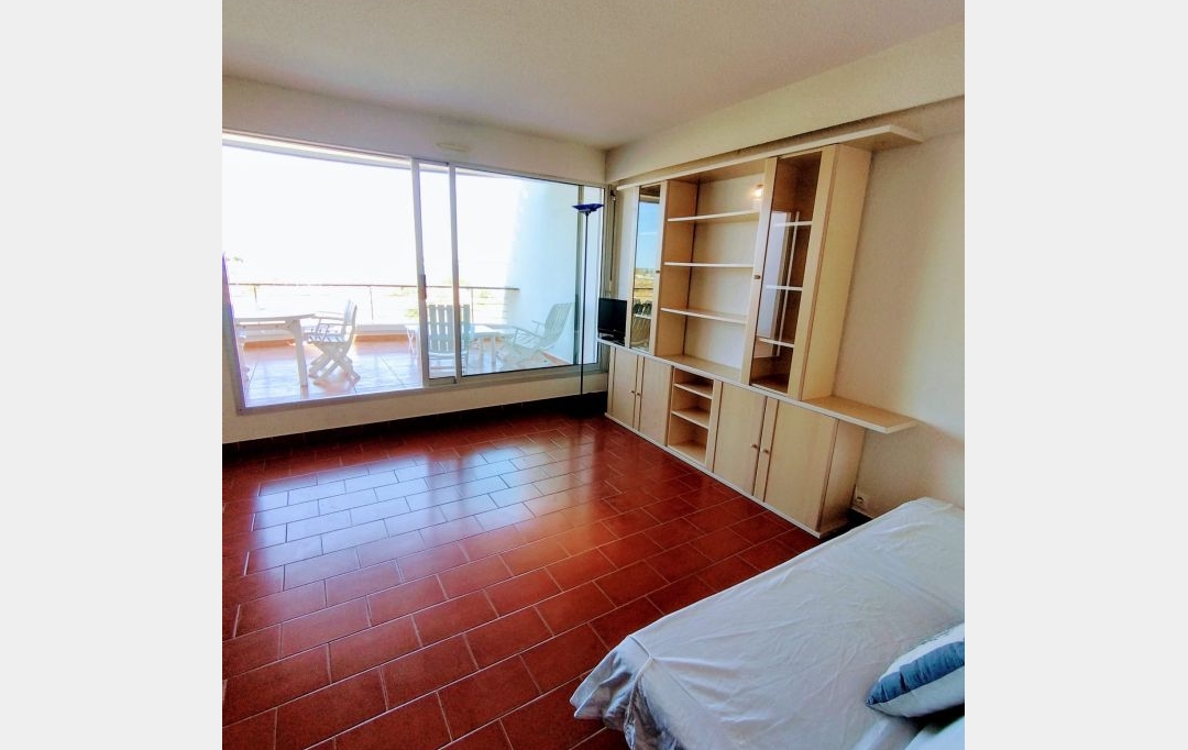 API AGENCE : Appartement | LE GRAU-DU-ROI (30240) | 28 m2 | 470 € 