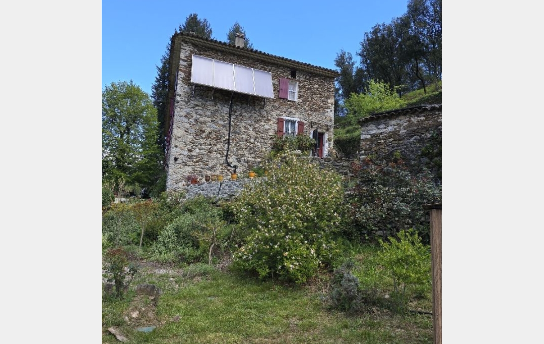 API AGENCE : Domaines / Propriétés | L'ESTRECHURE (30124) | 321 m2 | 690 000 € 