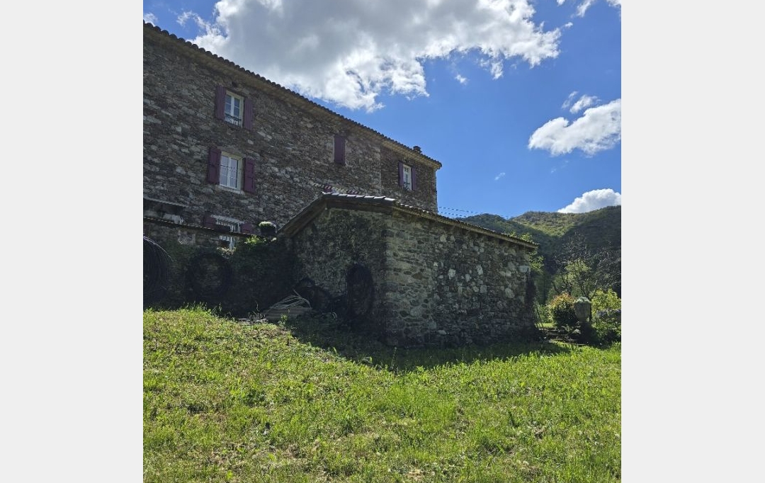 API AGENCE : Domaines / Propriétés | L'ESTRECHURE (30124) | 321 m2 | 690 000 € 